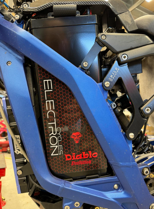 Sur Ron Battery 81v 45Kw 50Ah Diablo Evolution +Charger - Image 4